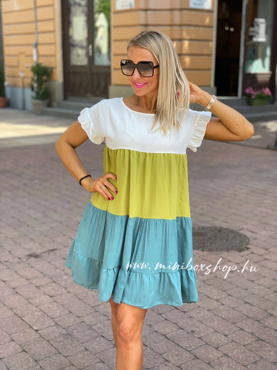 Tricolor ruha