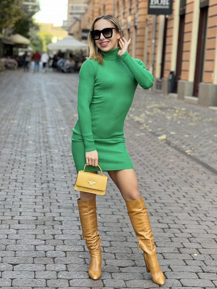 LUX kötött garbóruha