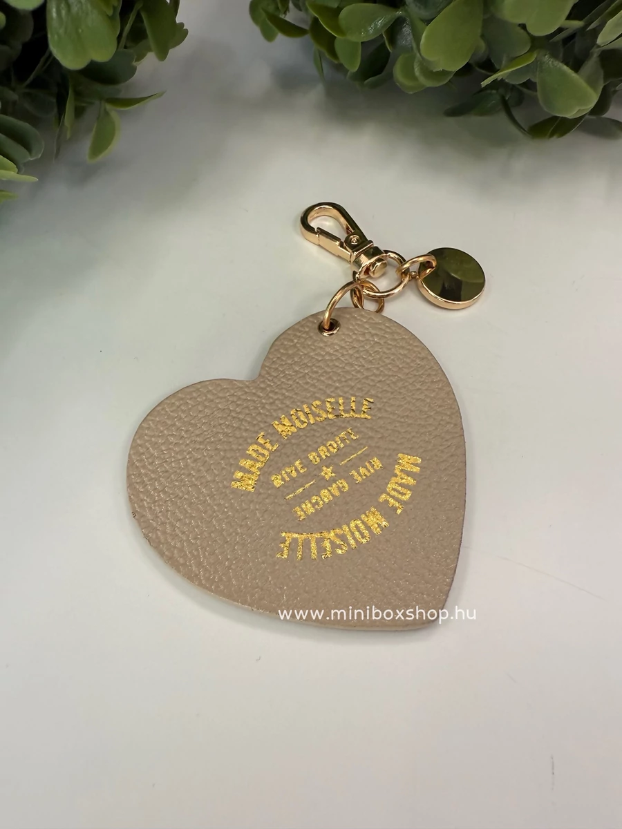 MADE MOISELLE kulcstartó