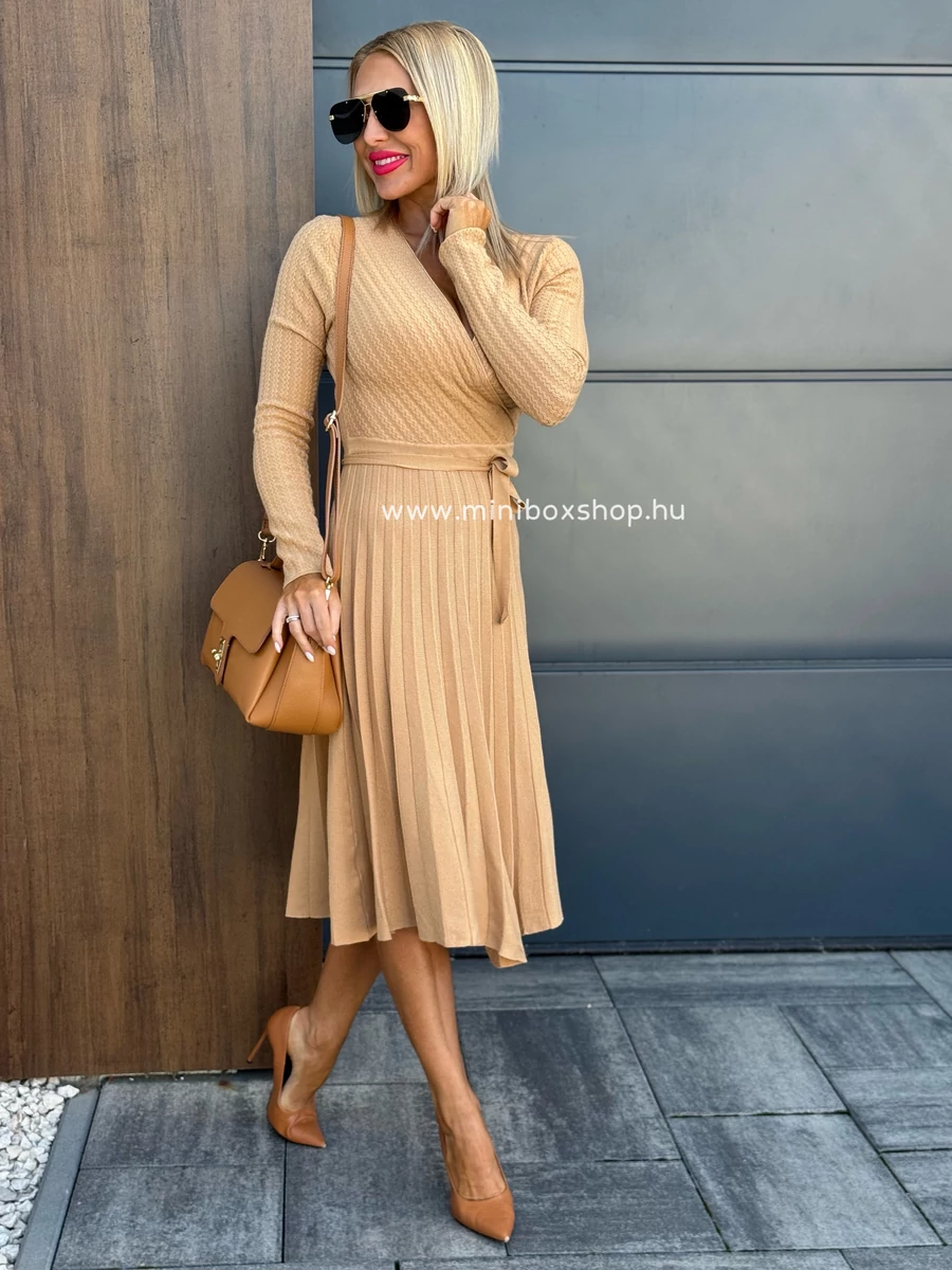 CHIC Fall extra puha ruha