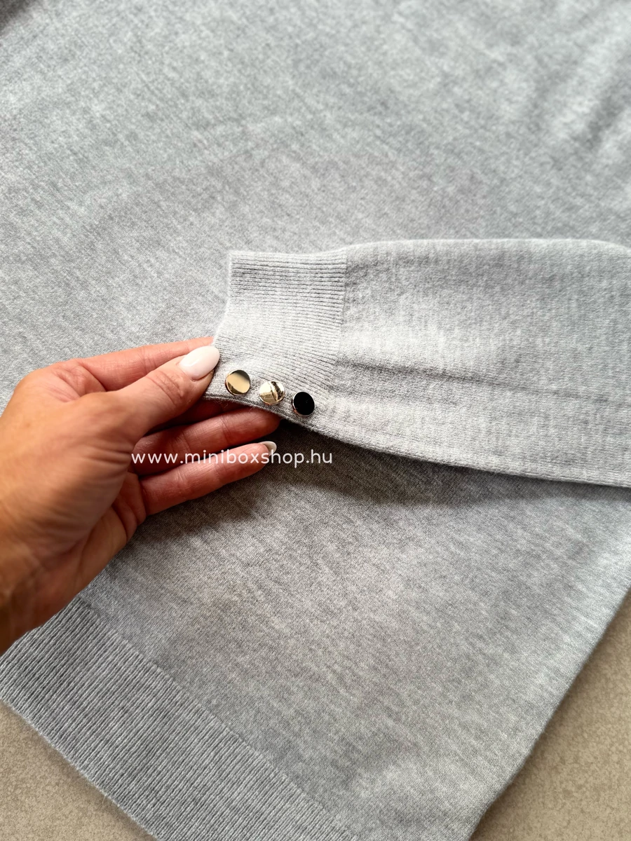 OPS Fall gèpi kötött puha garbó OPS Fall gèpi kötött puha garbó