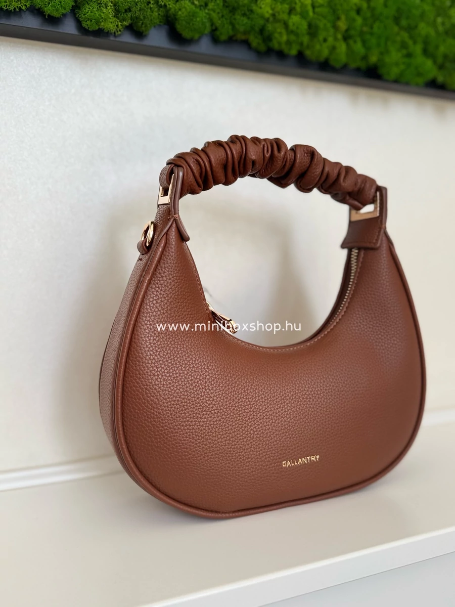 MOLLY ráncolt táska