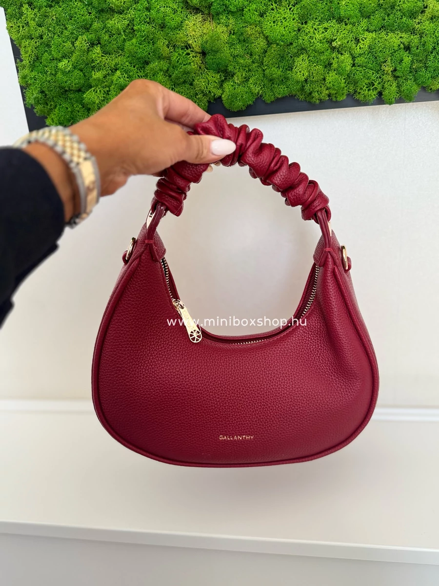 MOLLY ráncolt táska