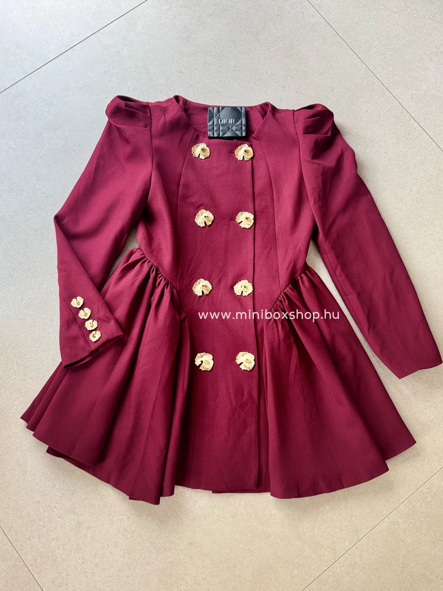 TIA blèzerruha - extra gombokkal, vállal