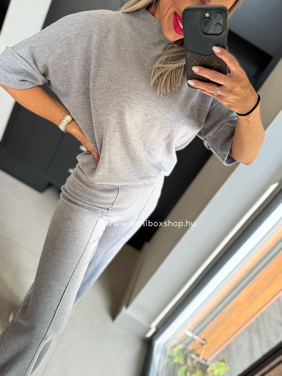 ELLA kètrèszes szett - kitűzővel