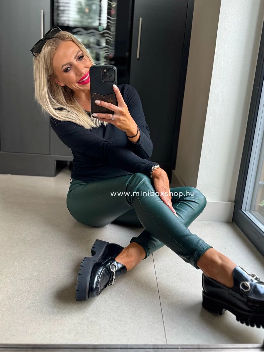 OLGA asszimetrikus felső OLGA asszimetrikus felső