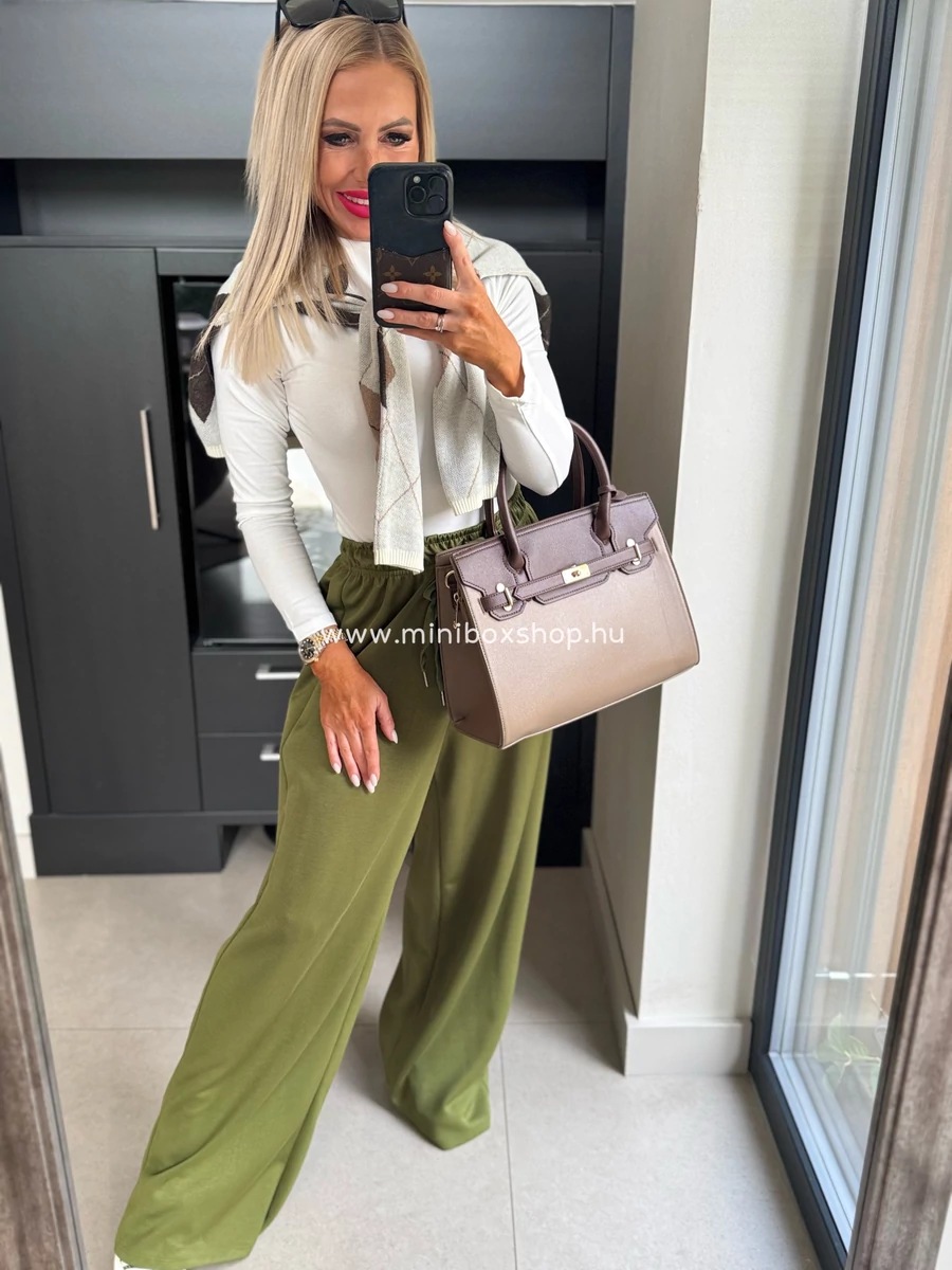 JOHANNA extra puha pamutfelső - mininyakkal