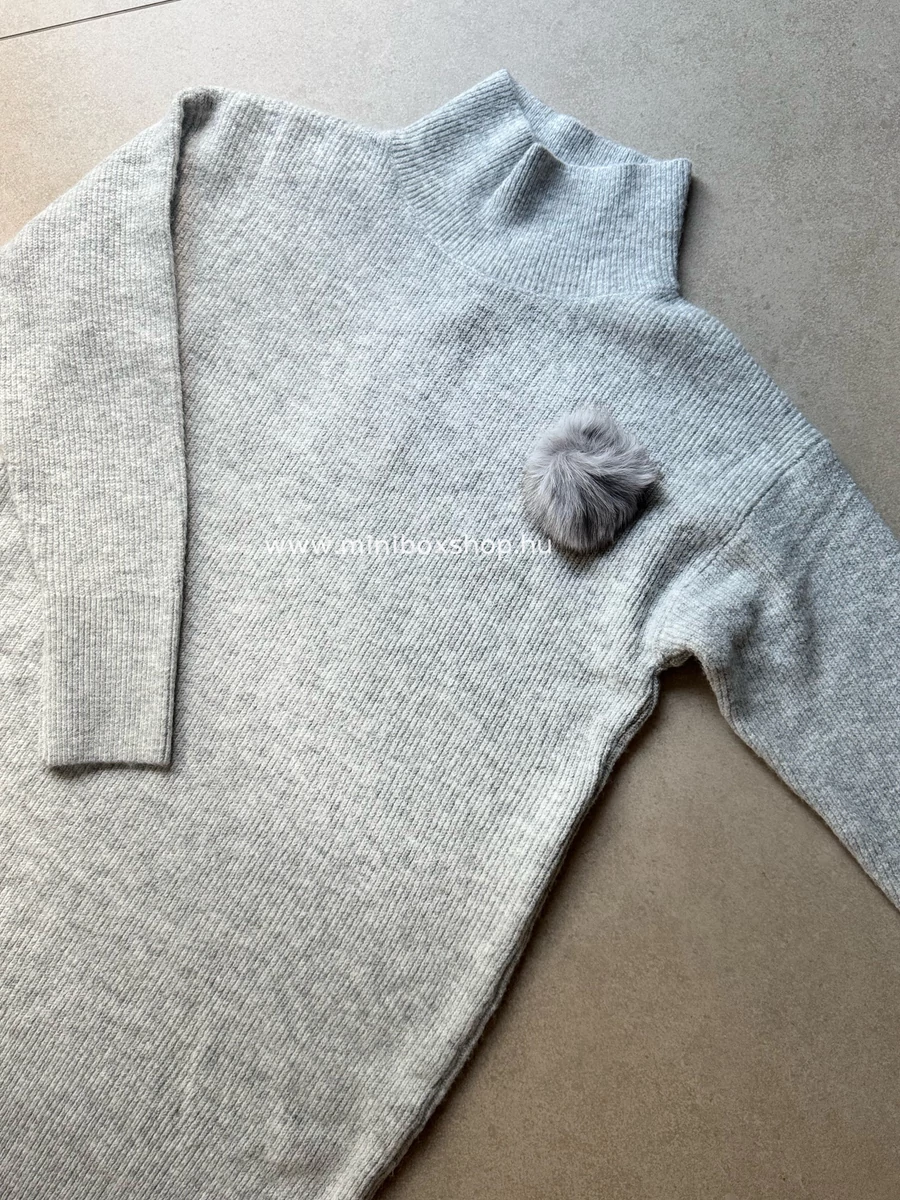 BEBE extra puha tunika - kitűzővel BEBE extra puha tunika - kitűzővel