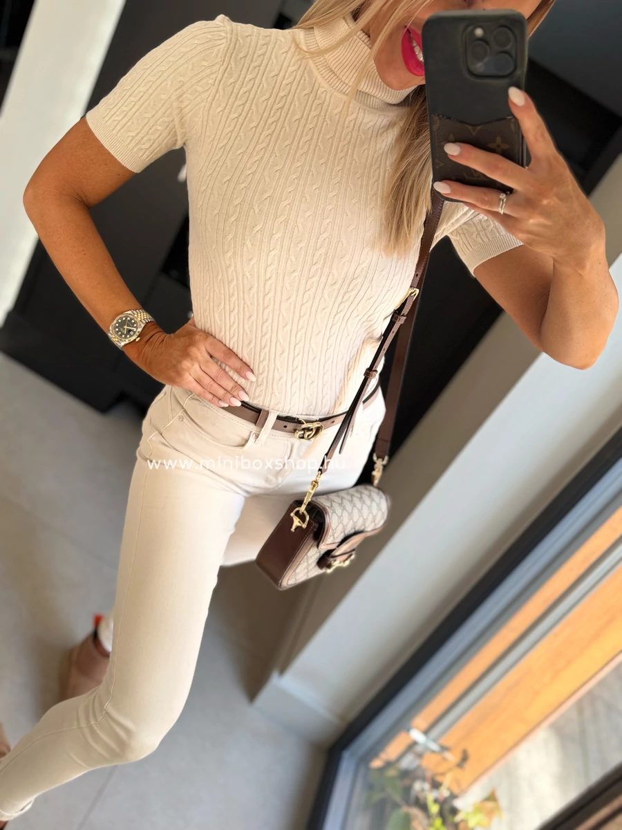 EDA csavartmintàs felső EDA csavartmintàs felső