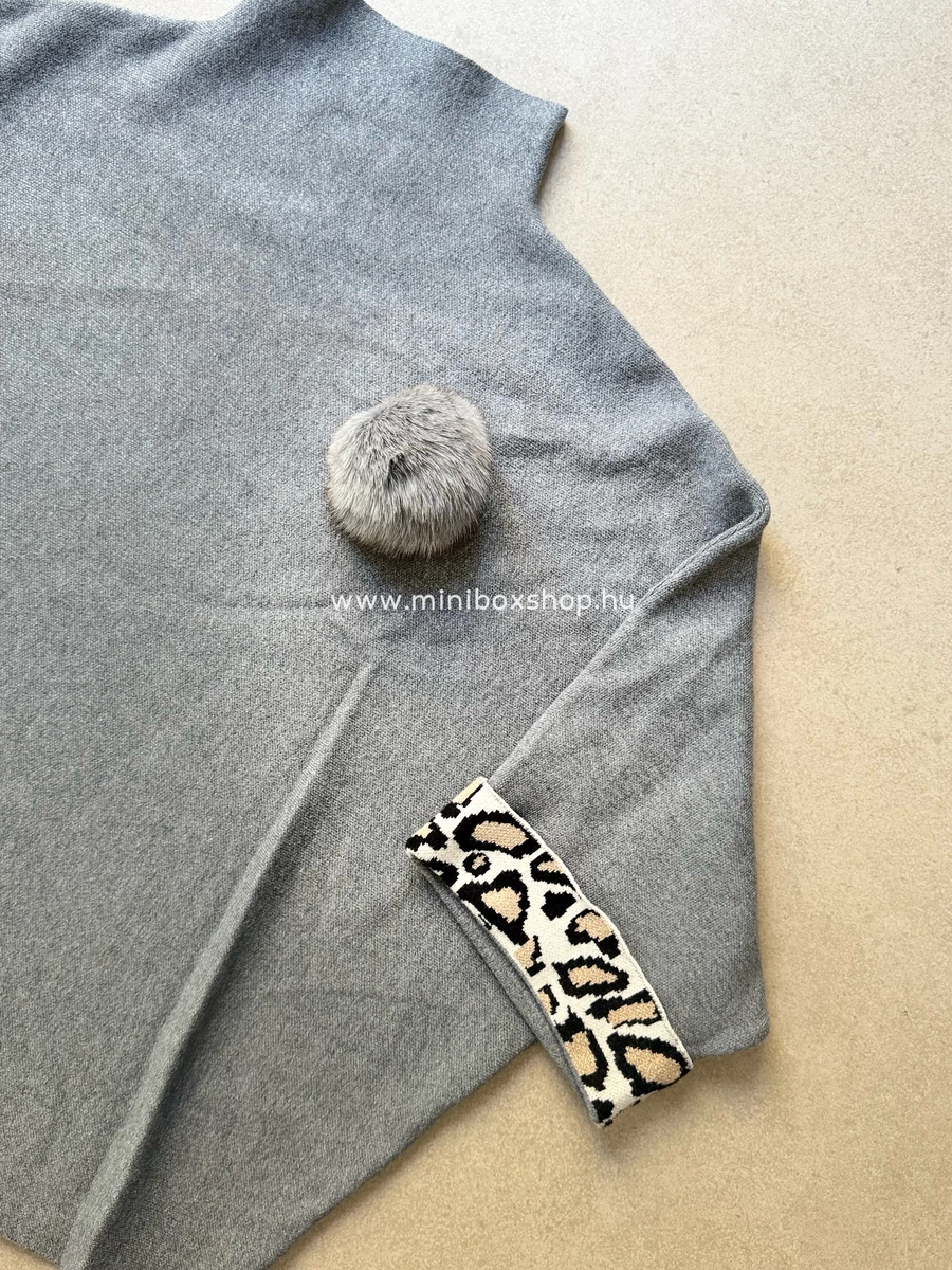 DODO Leo felső - cuki pompommal