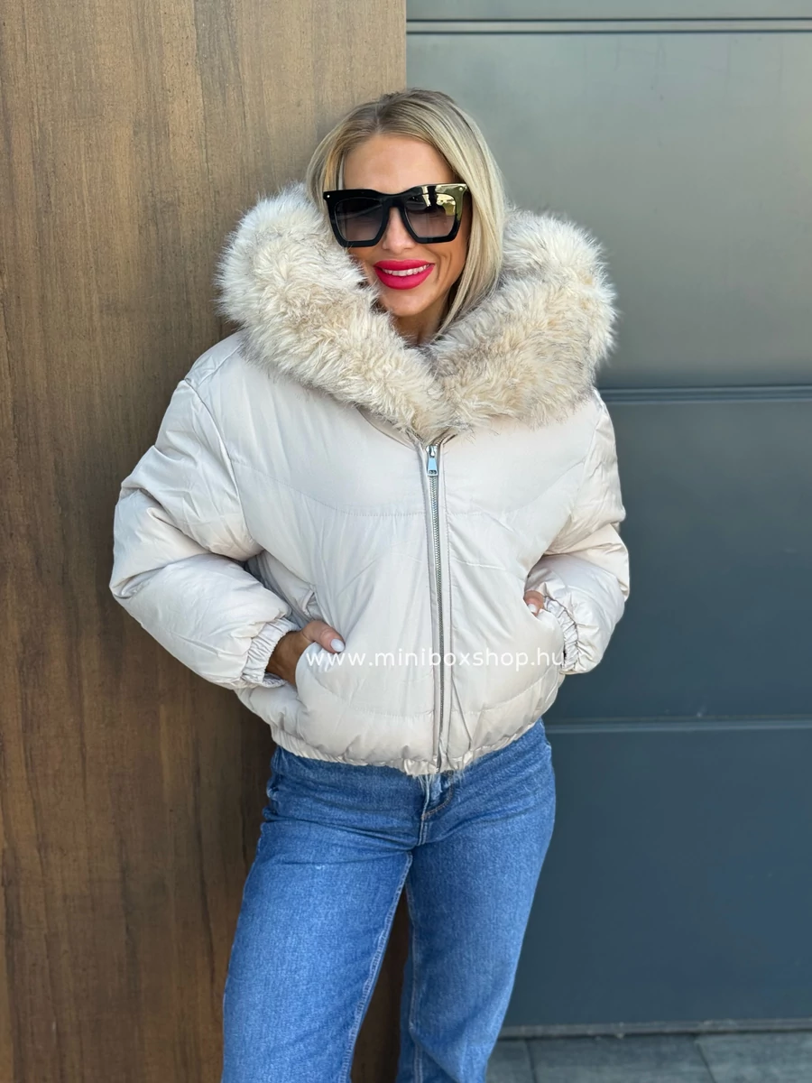 GUPPI steppelt kabàt - nude szőrmèvel