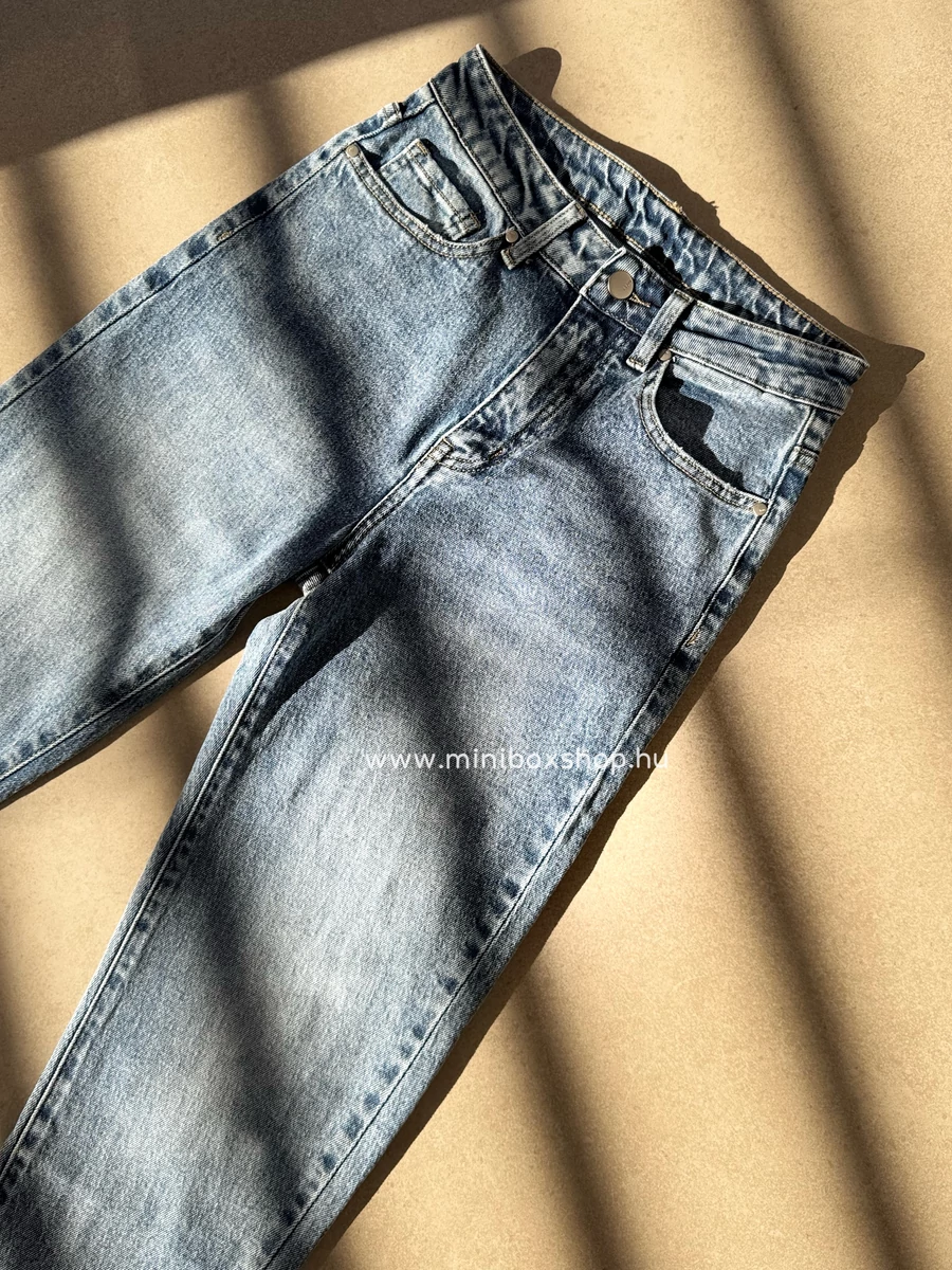 PETRA Limited farmernadrág