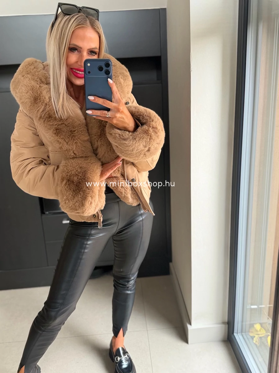 IZA bélelt parka kabát -  finom lecsatolható szőrmével