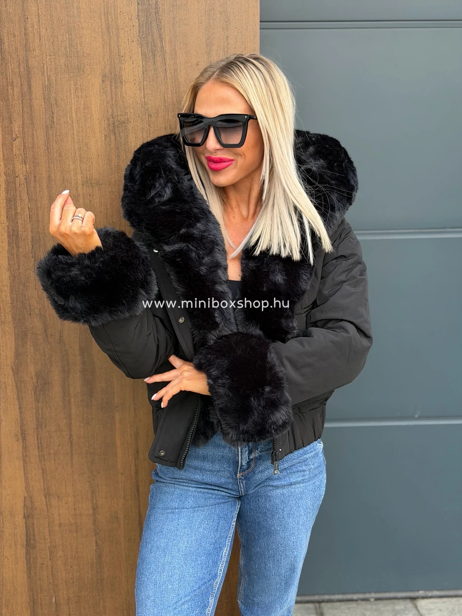 IZA bélelt parka kabát -  finom lecsatolható szőrmével