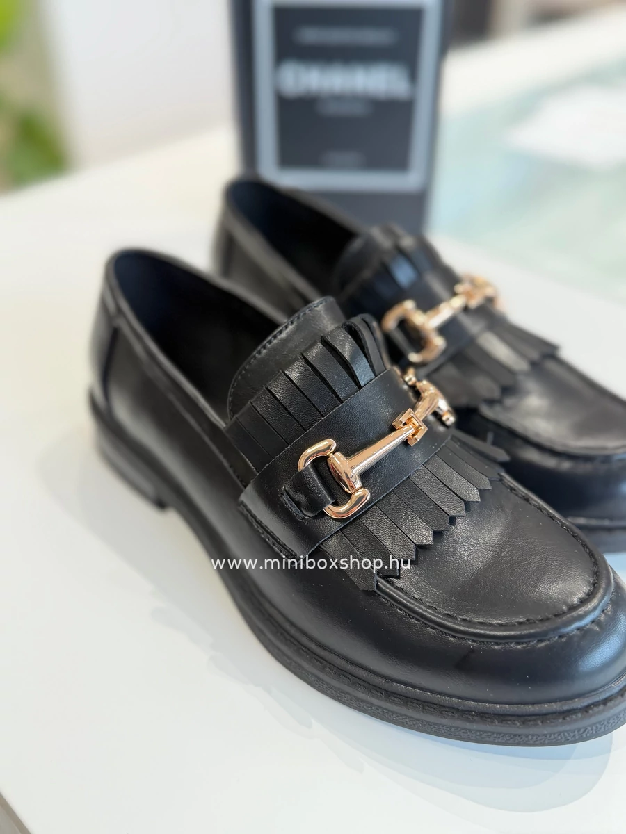 BASIC black loafer - arany pánttal