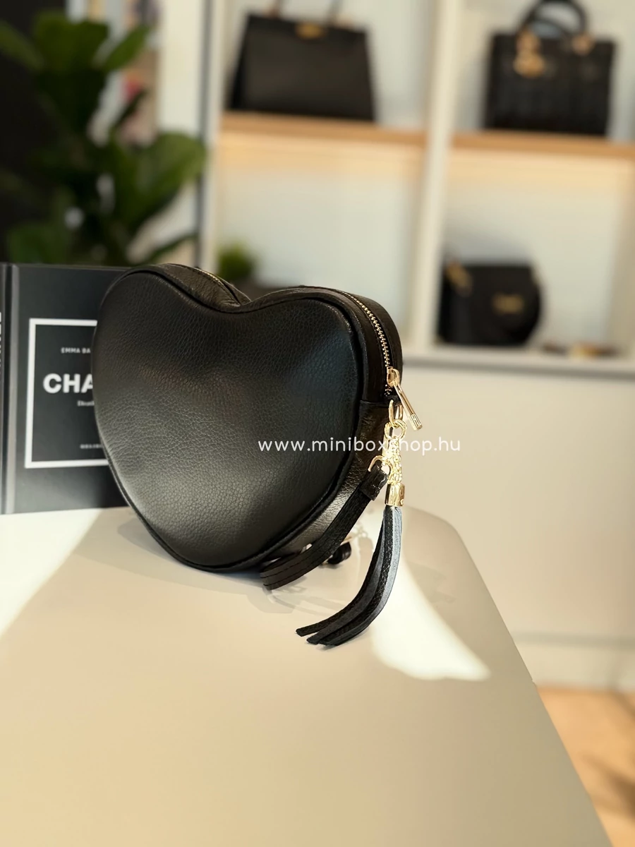 LOVE formavilágú - valódi marhabőr táska