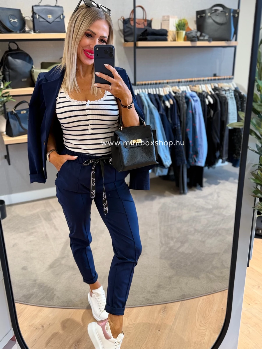 AGI kedvenc blézerszettje - 53% pamuttal