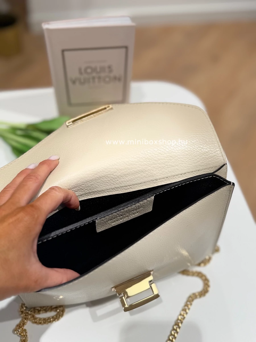 ELISA többrekeszes laptáska