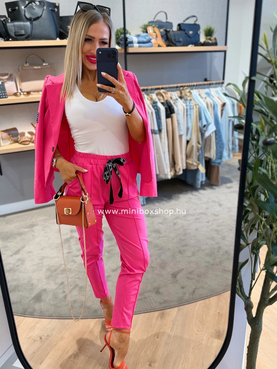 AGI kedvenc blézerszettje - 53% pamuttal