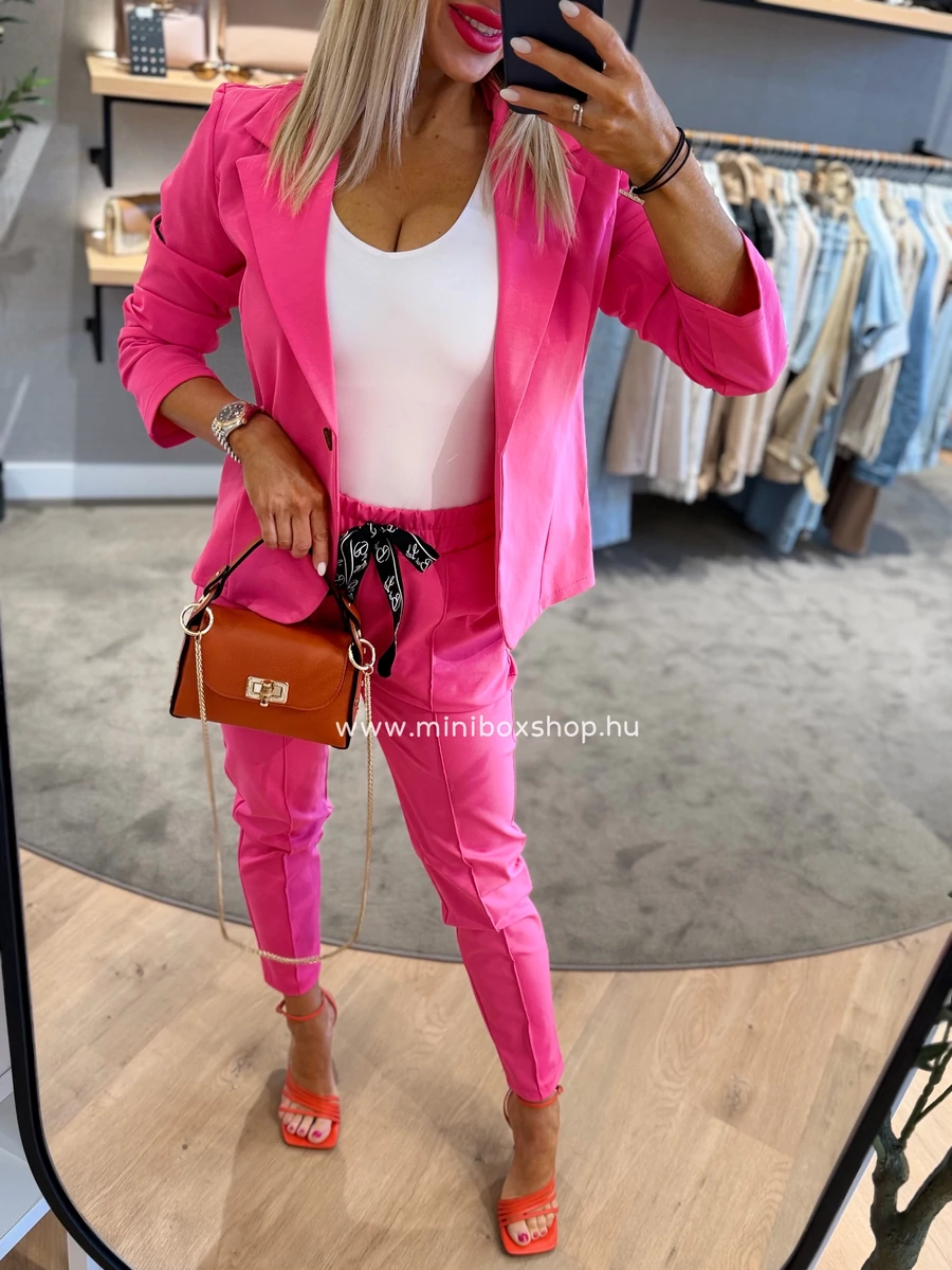 AGI kedvenc blézerszettje - 53% pamuttal