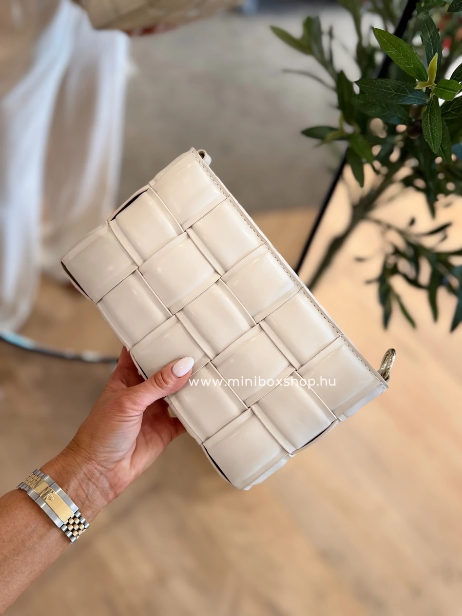 ITALIANO steppelt táska