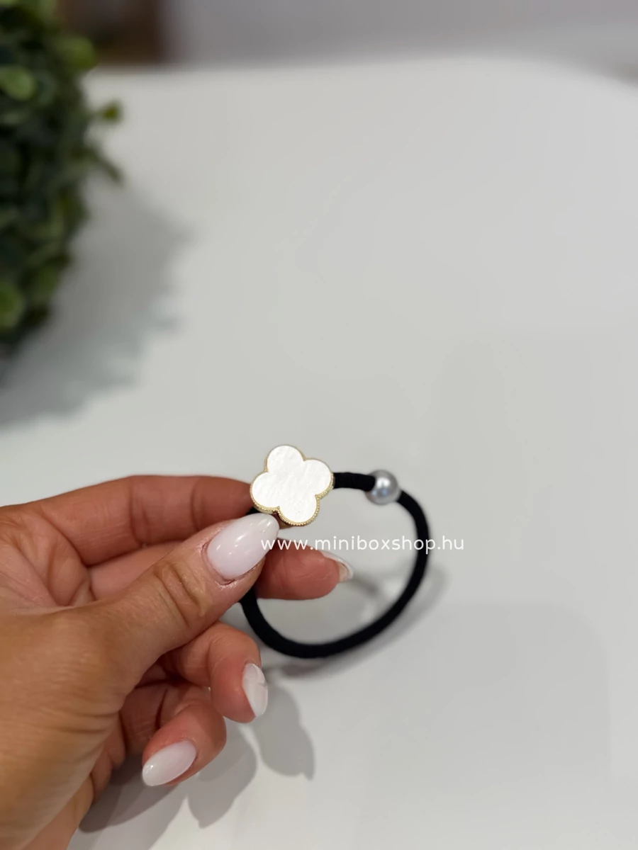 WII karkötő+hajgumi gyönggyel