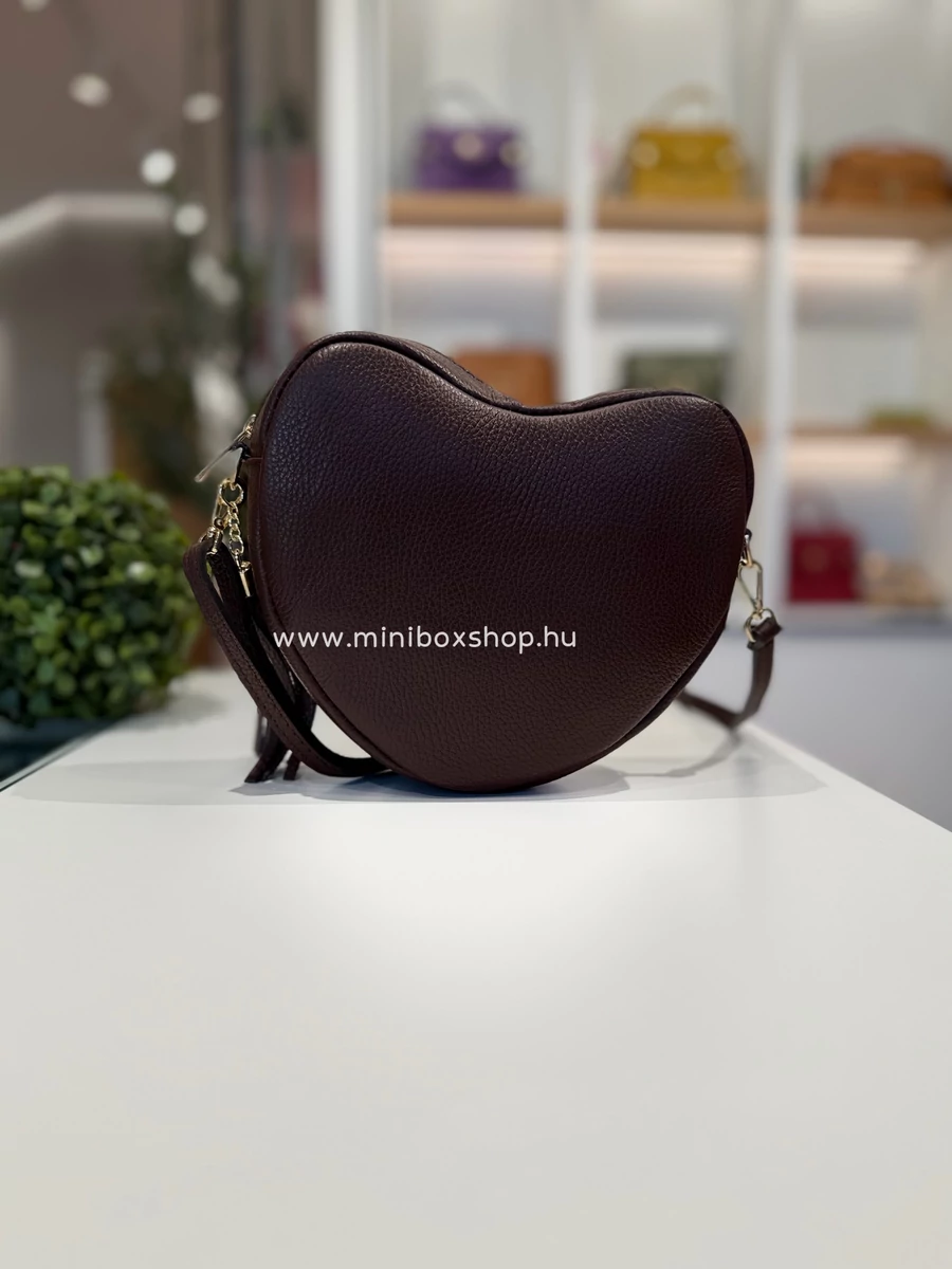 LOVE formavilágú - valódi marhabőr táska