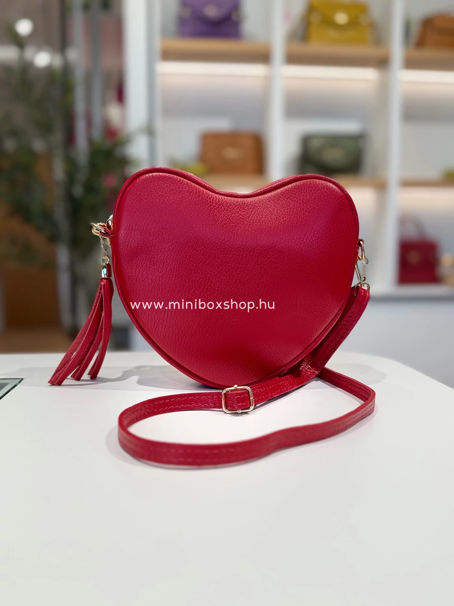 LOVE formavilágú - valódi marhabőr táska