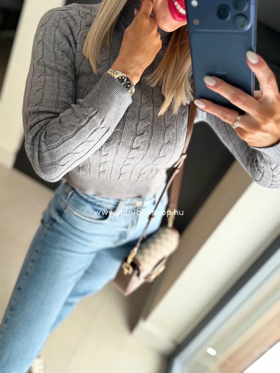 MESKA csavartmintás felső