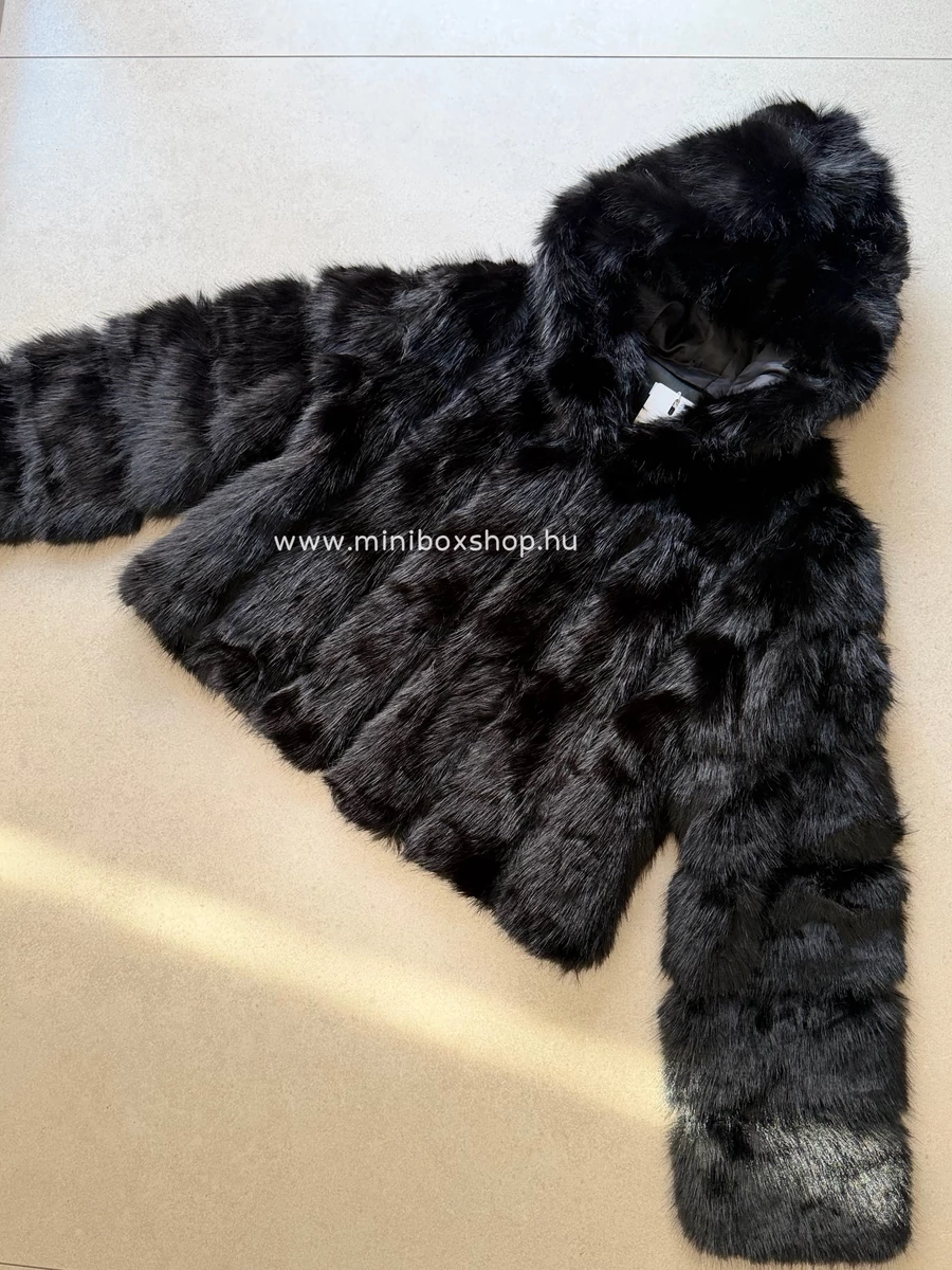 BEA nyers műszőrme bunda