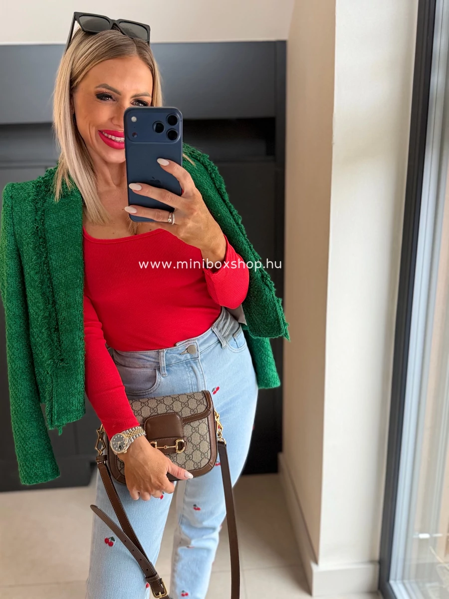 BOGGI basic bordázott dekoltált felső