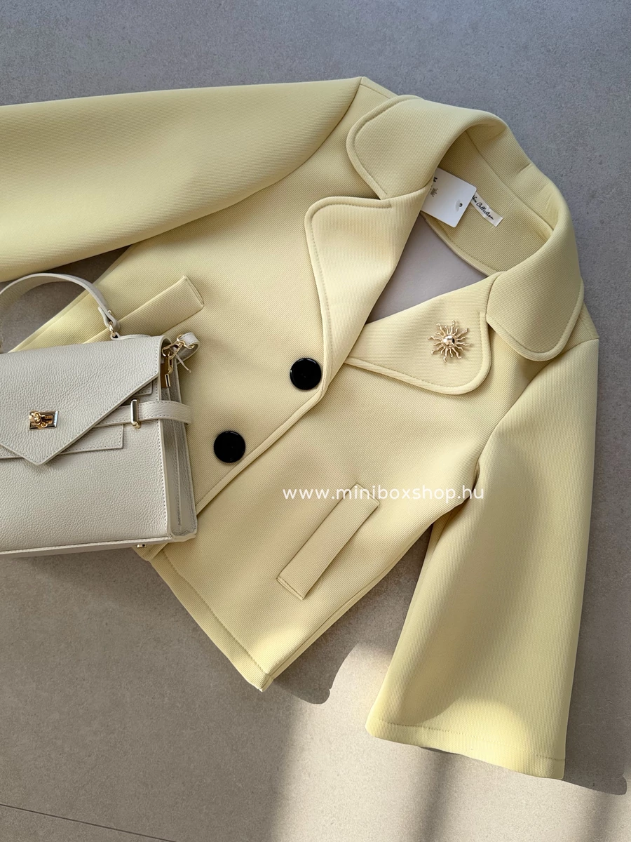 ANITA tavaszi kabátka - kitűzővel