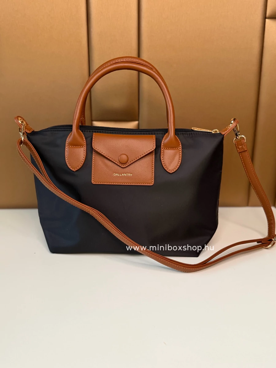 BLACK and BROWN kézitáska - vállpánttal